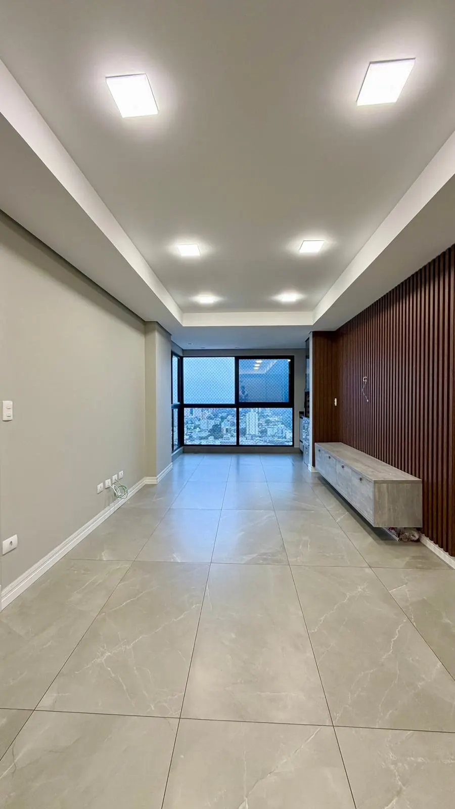 Living com vista para a cidade – Edifício Residencial Liberty