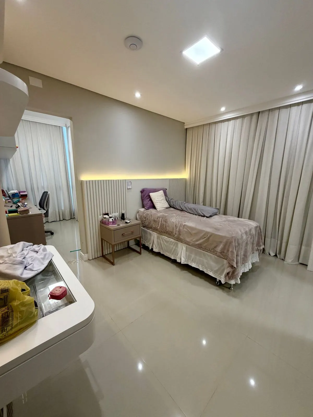 Quarto – Residência Terras Alpha I